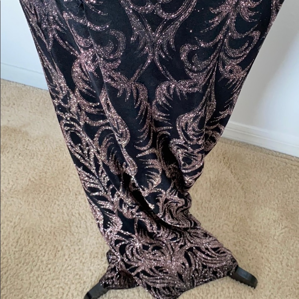 Betsy & Adam  Formal Dress Size 6 Black /Gold - Picture 6 of 6